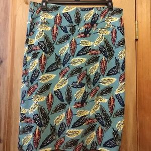 Lularoe Cassie skirt blue feathers 3x